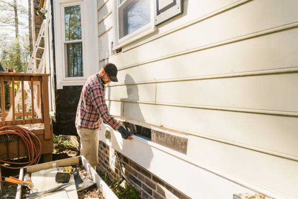 Top rated local Storm Damage Siding Repair specialists in New Hill, NC